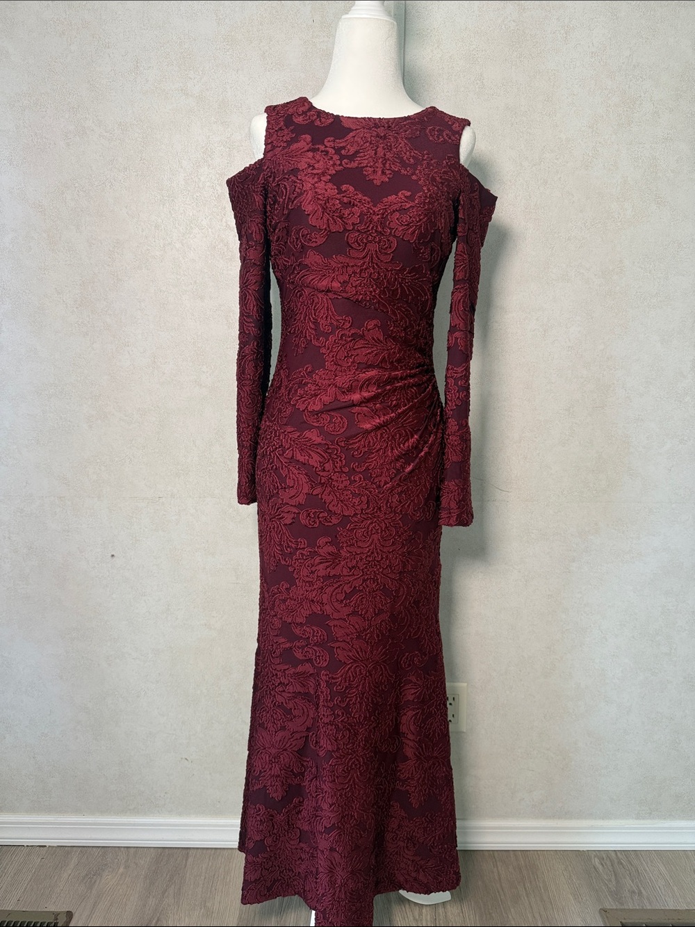Lauren Ralph‎ Lauren Burgundy Cold Shoulder Lace Mermaid Gown Dress 4